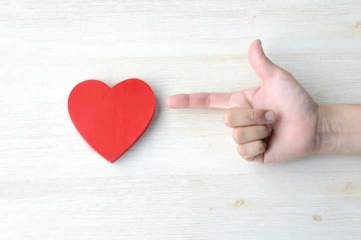 出会いにはマッチングアプリと街コンどっちがいい?メリット・デメリットを徹底比較