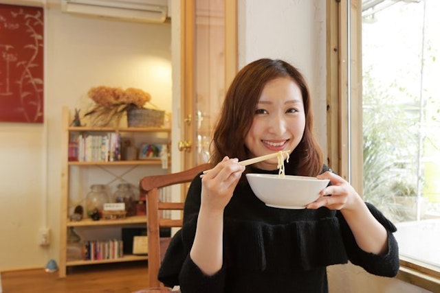 Pairs(ペアーズ) メイン写真は盛れてる笑顔の写真を